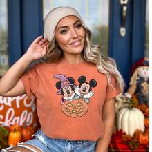Load image into Gallery viewer, Mickey &amp; Minnie Hallowen Tee
